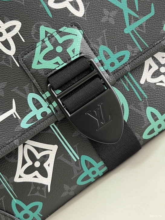 MESSENGER MM ARCHY VUITTON LOUIS 0822